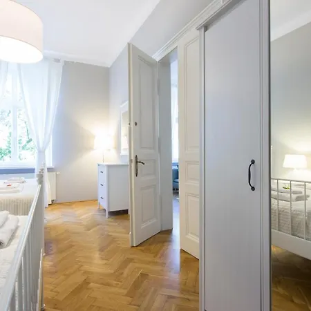 Tyzenhauz Grand Apartaments Krakow Exterior photo