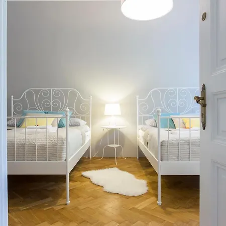 Tyzenhauz Grand Apartaments Krakow Exterior photo