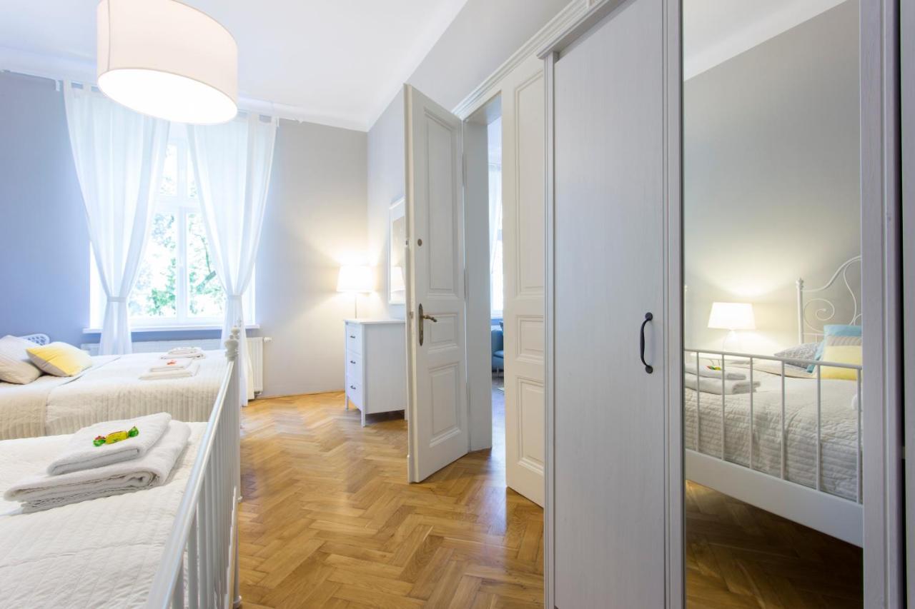 Tyzenhauz Grand Apartment Krakow